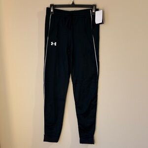 Under Armour Kids Black Pennant 2.0 Jogger with White Accents